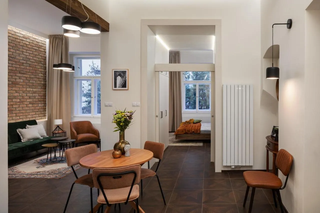Prague Days - Open-Plan Apartment In The Old Town